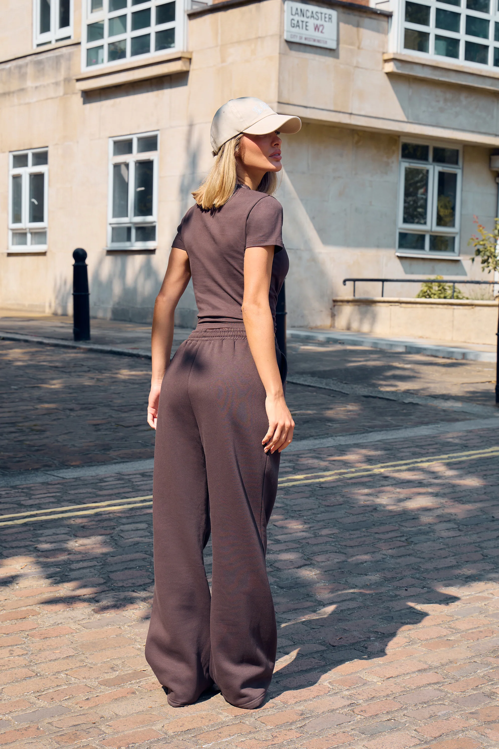Kaiia Embossed Wide Leg Joggers Bitter Chocolate - Image 3