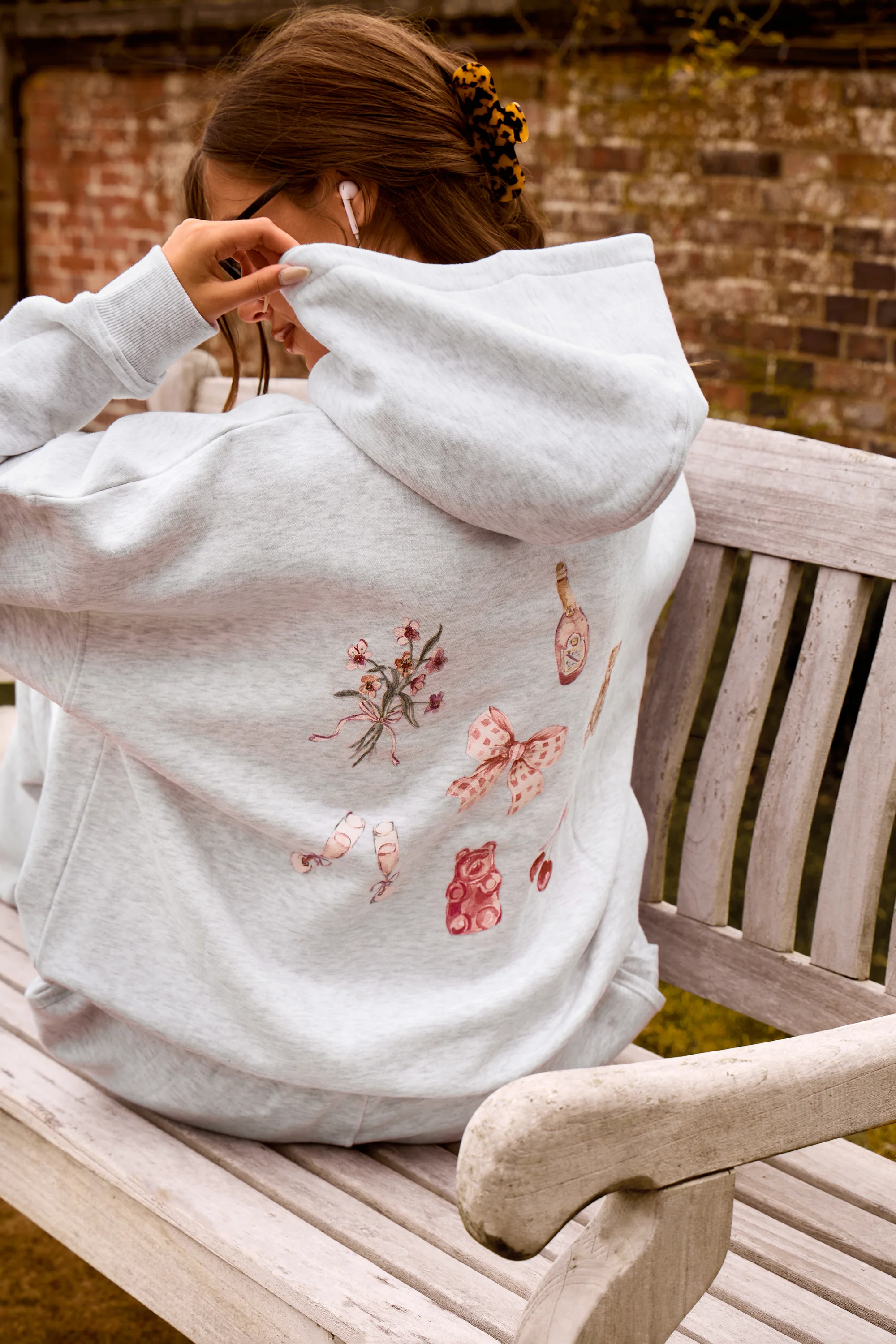 Kaiia Girly Back Graphic Oversized Hoodie Light Grey Marl - Image 3