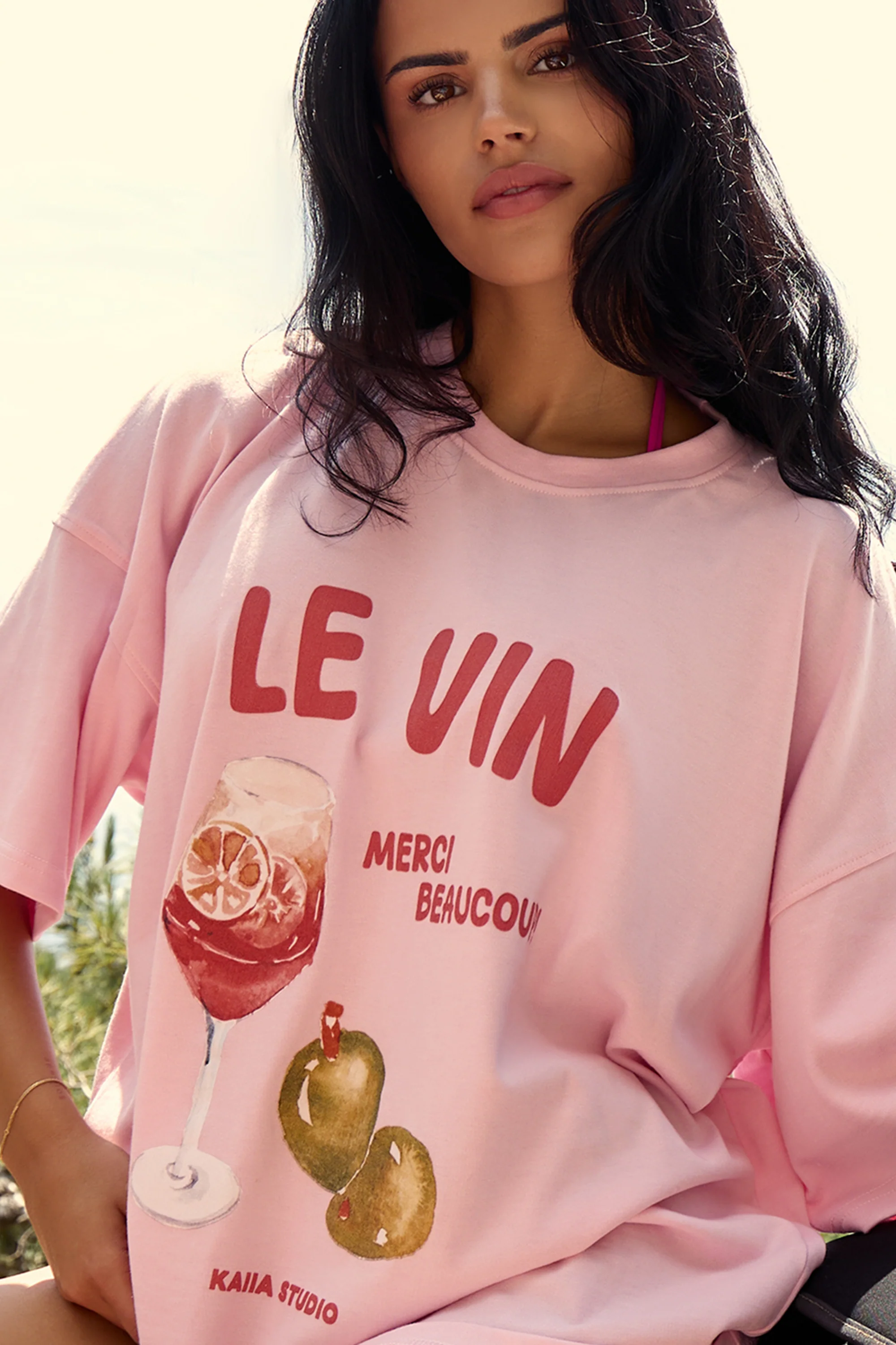 Kaiia Le Vin Graphic Oversized T-Shirt Baby Pink - Image 4