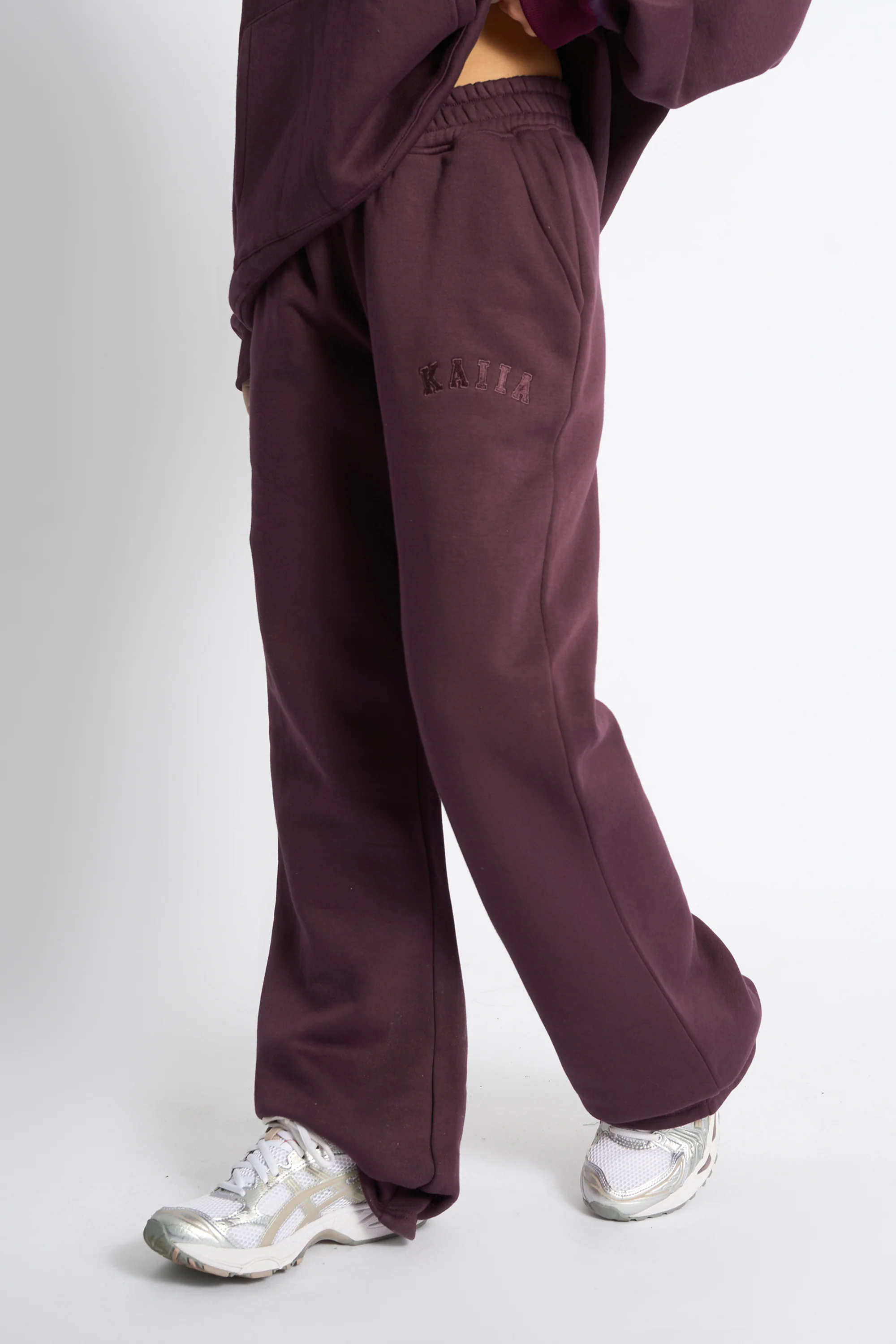 Kaiia Logo Wide Leg Joggers Cherry - Image 3