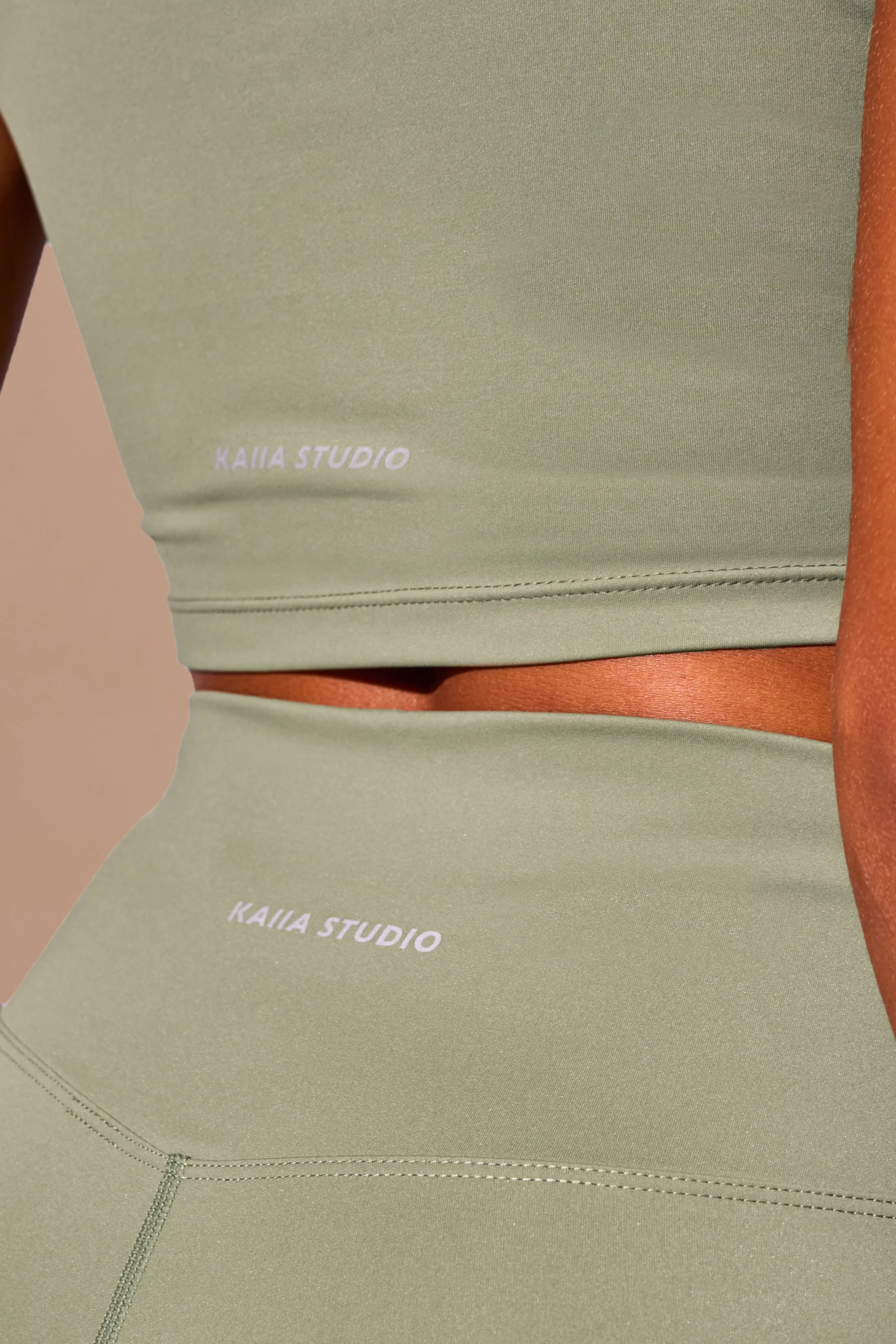 Kaiia Sculpt Leggings Khaki - Image 11