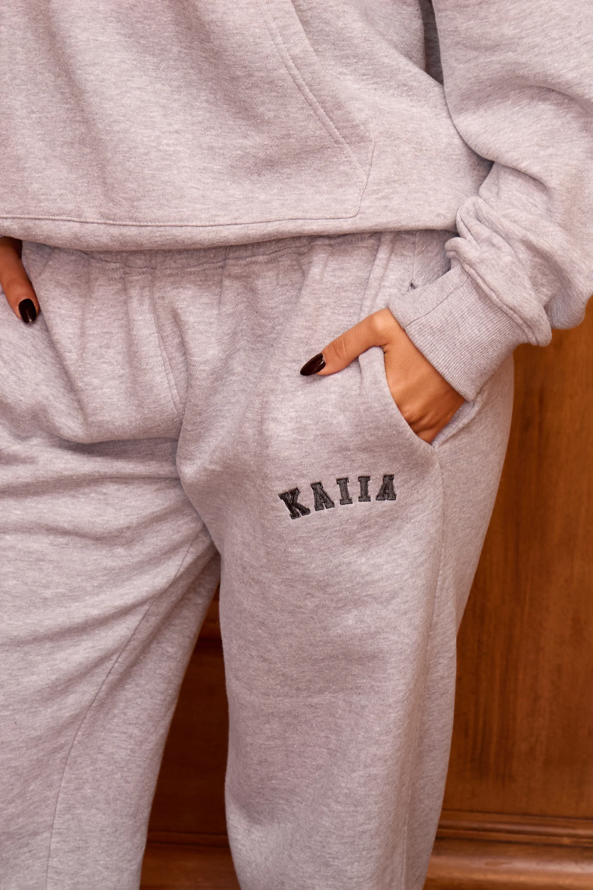 Kaiia Slogan Wide Leg Joggers Mid Grey Marl & Pine Green - Image 2
