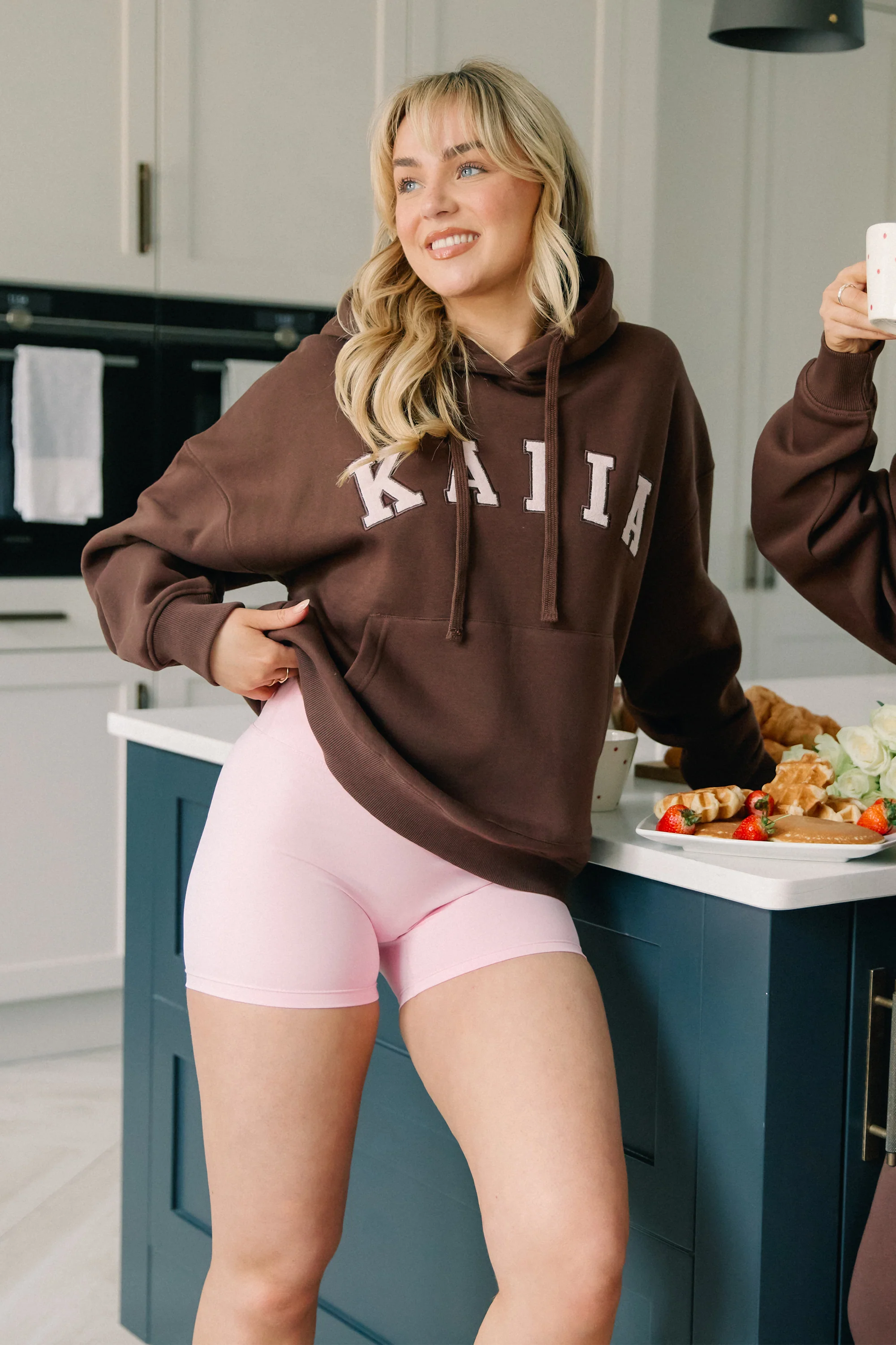 Kaiia Slogan Oversized Hoodie Peppercorn & Dusty Pink - Image 2