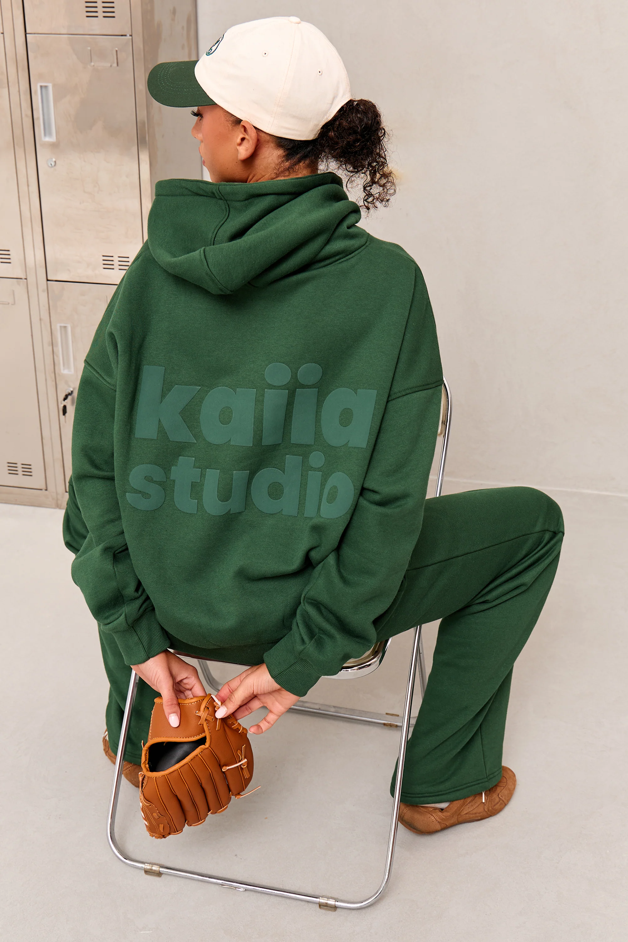 Kaiia Studio Oversized Hoodie Dark Green - Image 2