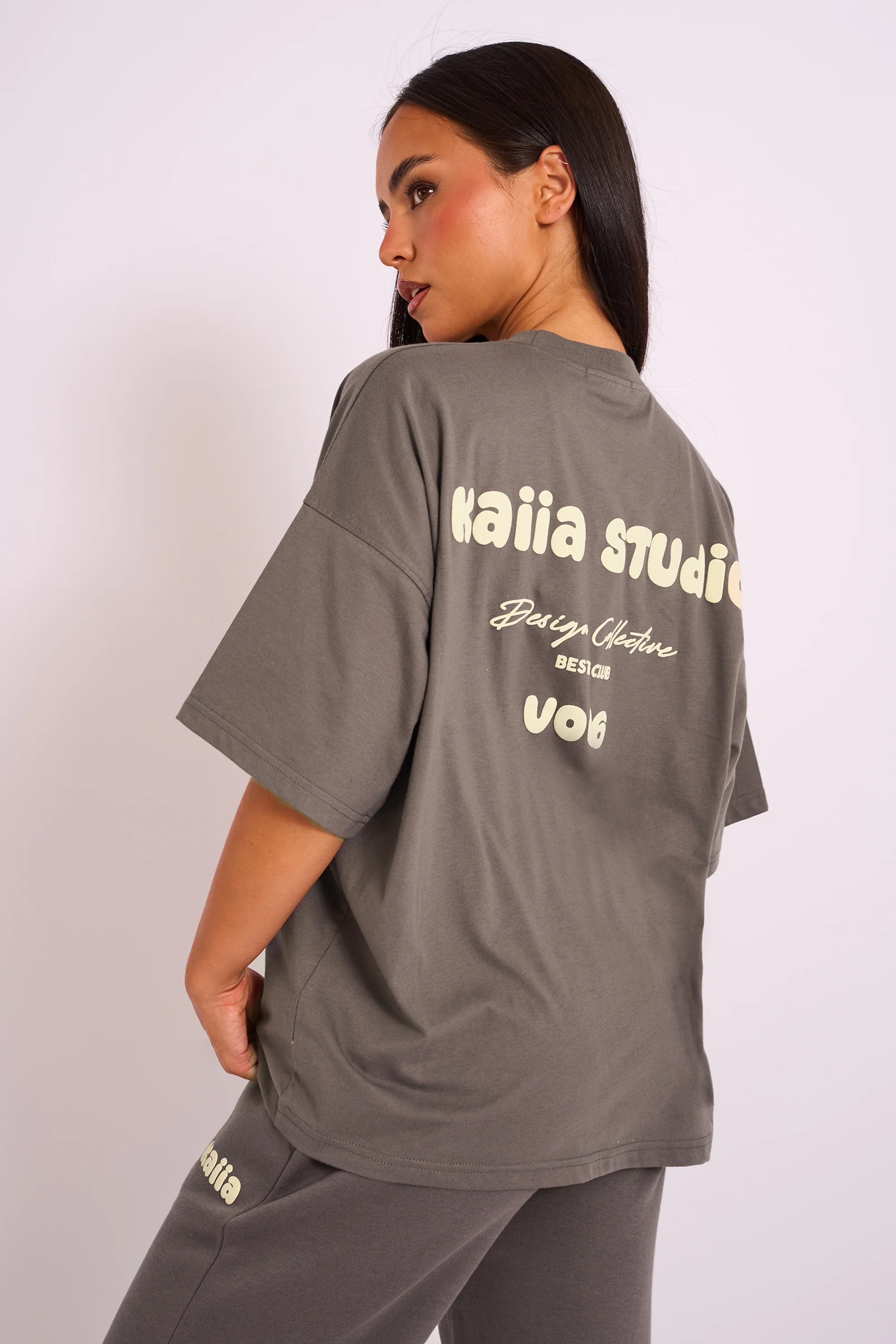 Kaiia Studio Oversized Tee Dark Grey - Image 2
