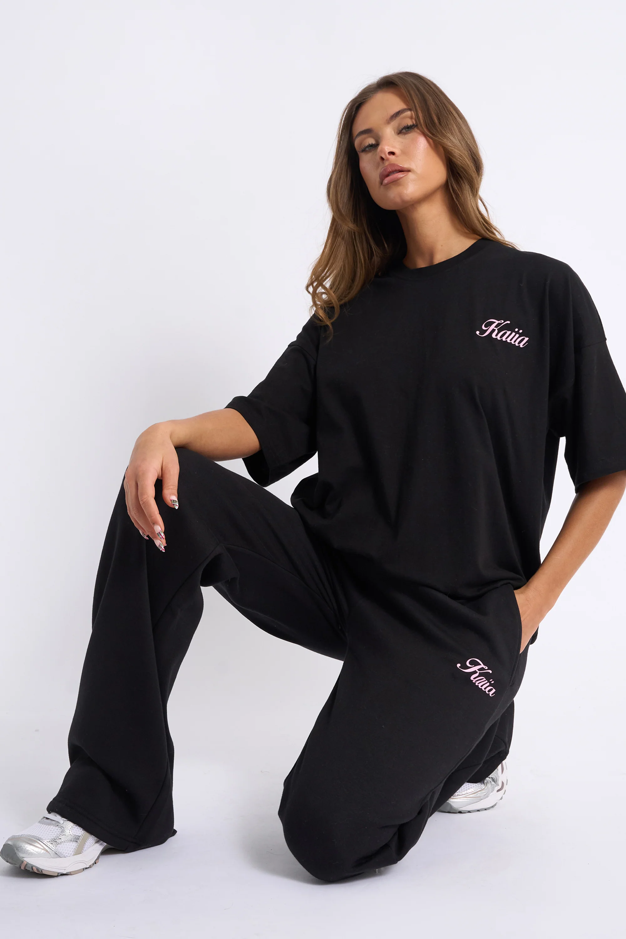 Kaiia Angel Graphic Oversized T-Shirt Black & Pink - Image 3