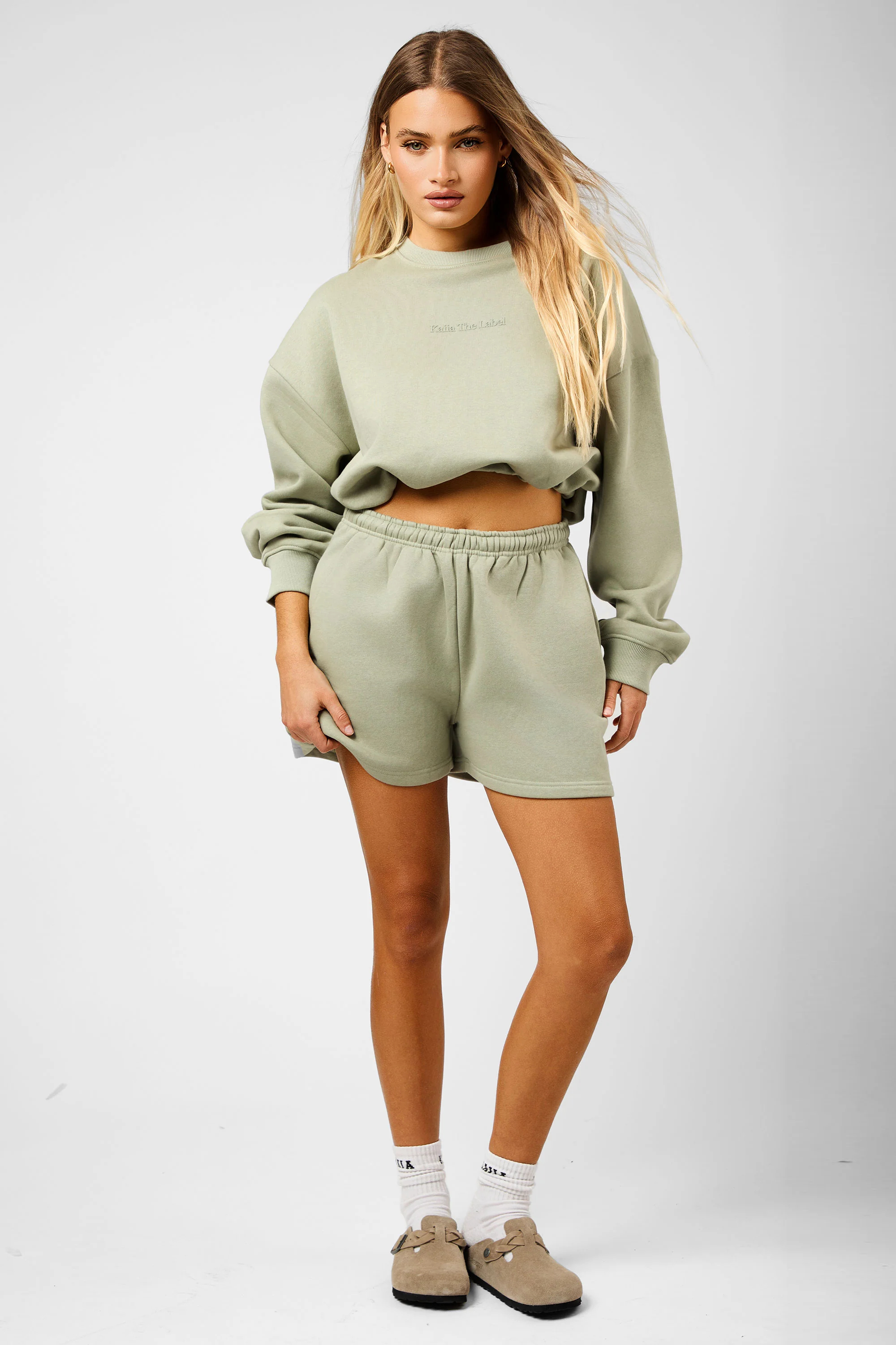 Kaiia The Label Seam Detail Side Pocket Shorts Sage